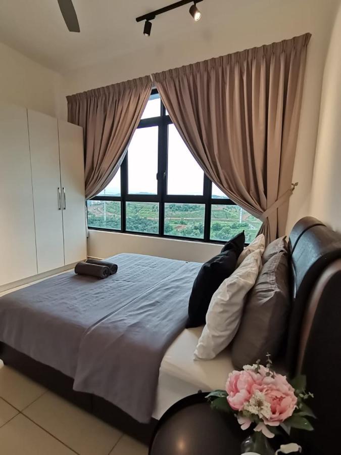 Conezion Residence Putrajaya Nearby Ioi City Mall Luaran gambar